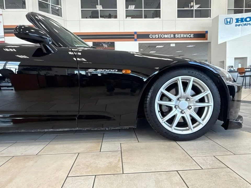 2005 Honda S2000 - Image 9 of 15