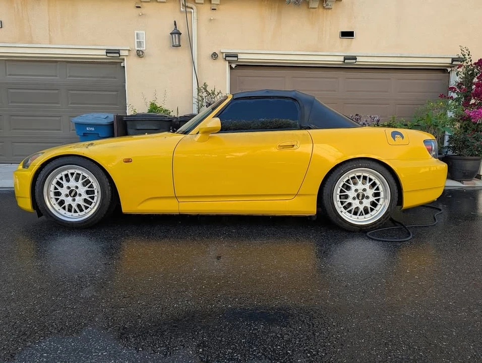 2005 Honda AP2 S2000 - Image 7 of 15