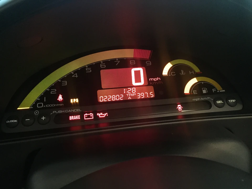 2005 Honda AP2 S2000 - Image 8 of 10