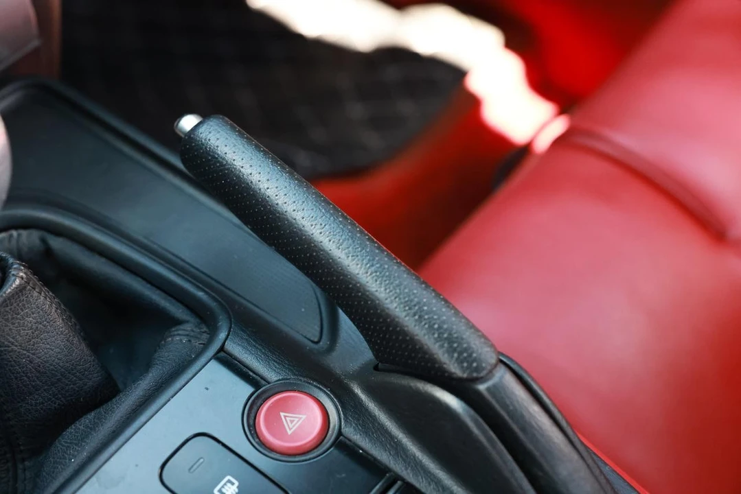 2005 Honda AP2 S2000 - Image 30 of 31