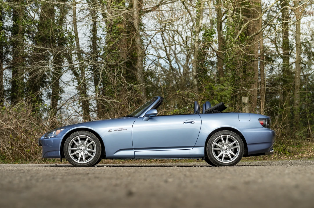 2005 Honda AP2 S2000 - Image 19 of 31