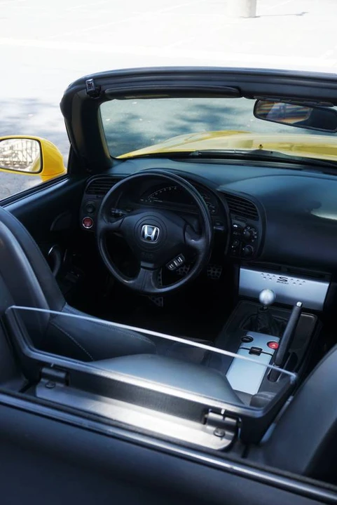 2005 Honda AP2 S2000 - Image 21 of 22