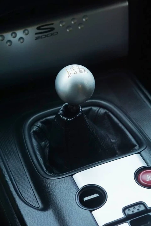 2005 Honda AP2 S2000 - Image 14 of 22