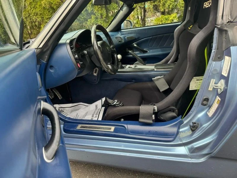 2005 Honda AP2 S2000 - Image 10 of 12