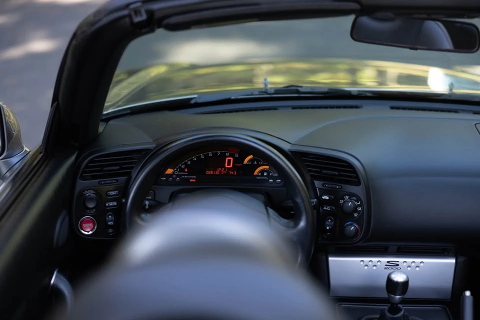 2005 Honda AP2 S2000 - Image 8 of 10
