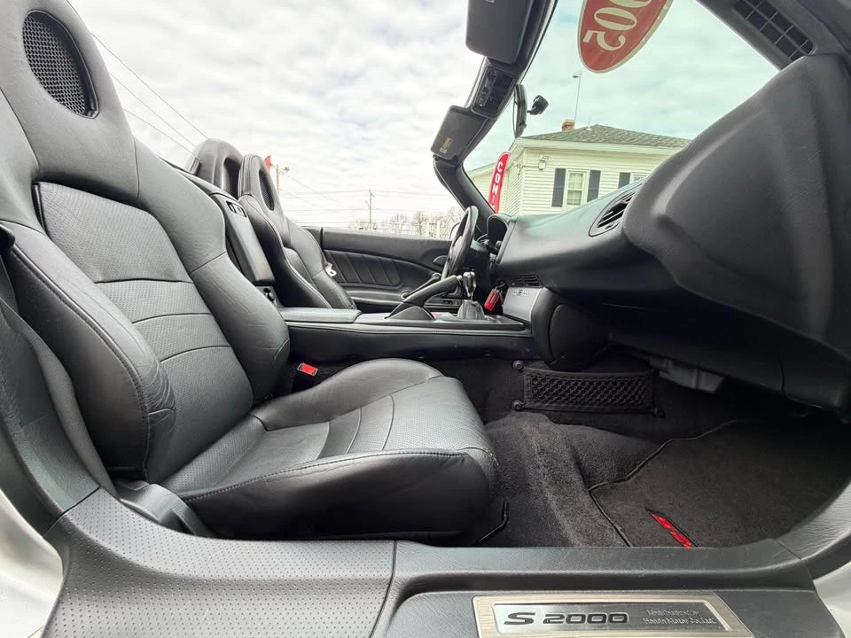 2005 Honda AP2 S2000 - Image 12 of 20
