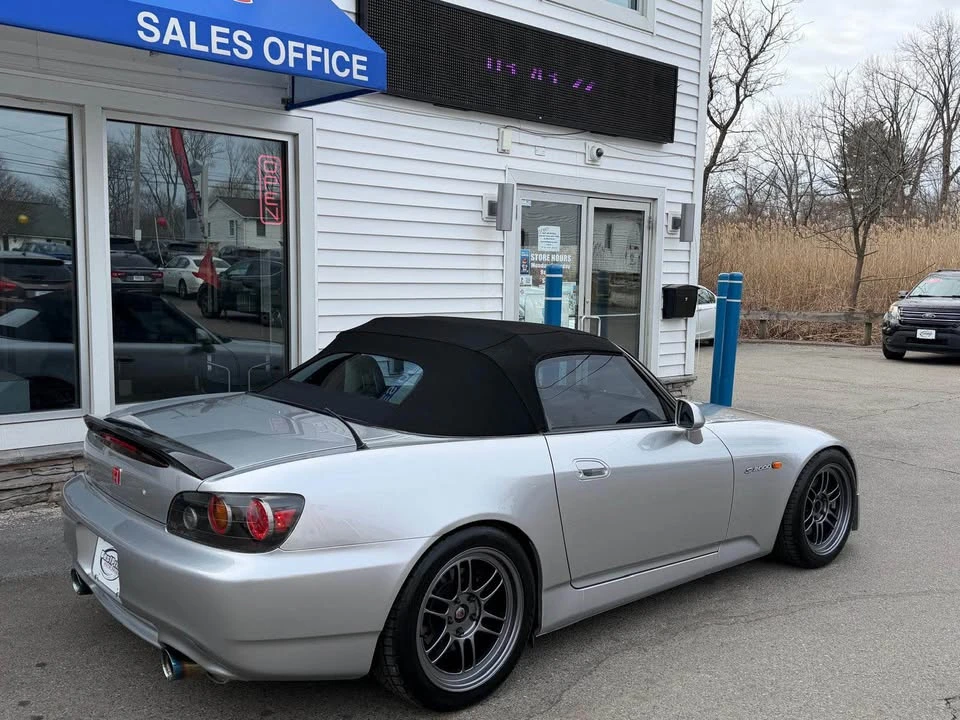 2005 Honda AP2 S2000 - Image 8 of 20