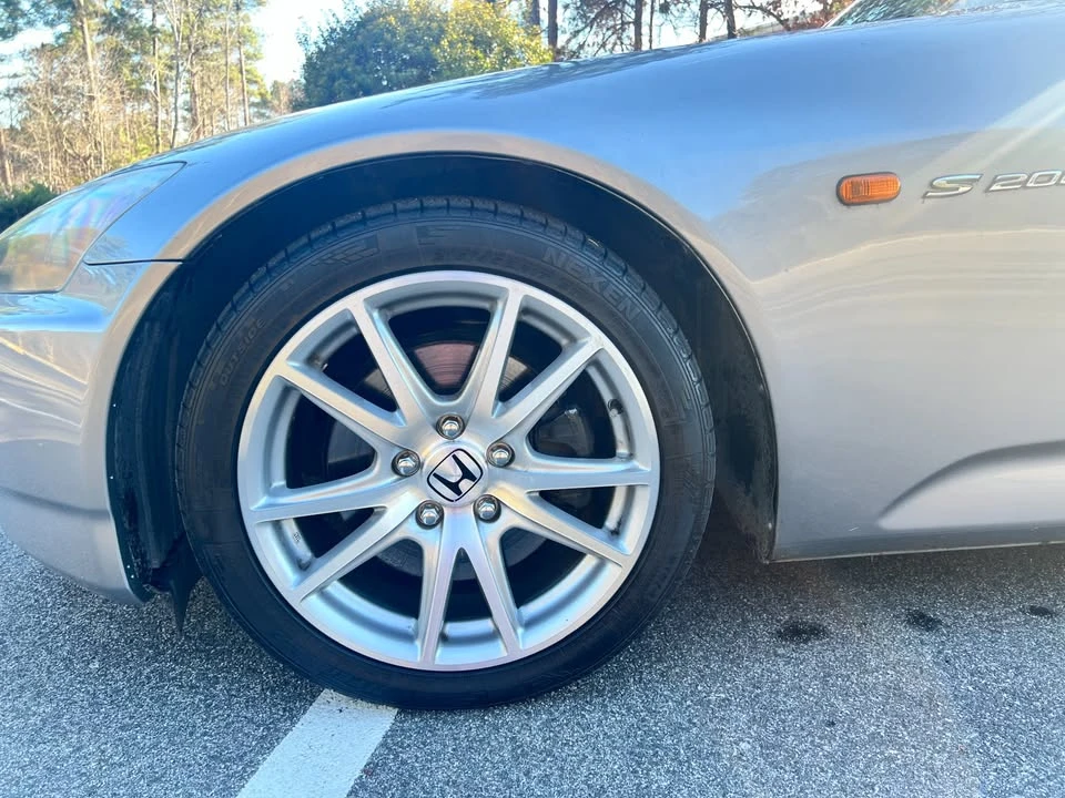 2005 Honda AP2 S2000 - Image 9 of 12