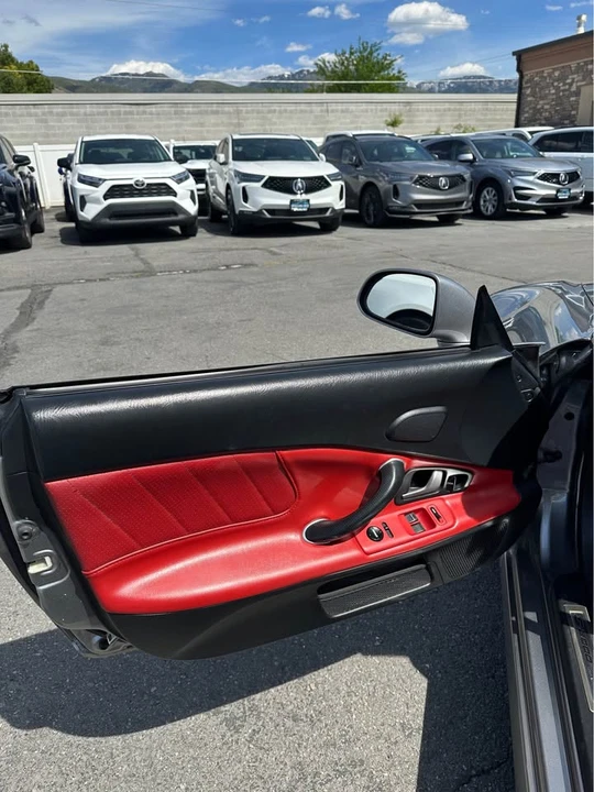 2005 Honda AP2 S2000 - Image 6 of 10