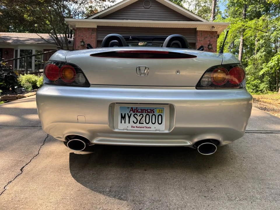 2005 Honda AP2 S2000 - Image 2 of 7