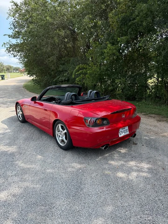 2005 Honda AP2 S2000 - Image 7 of 12