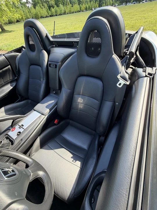 2005 Honda AP2 S2000 - Image 17 of 23