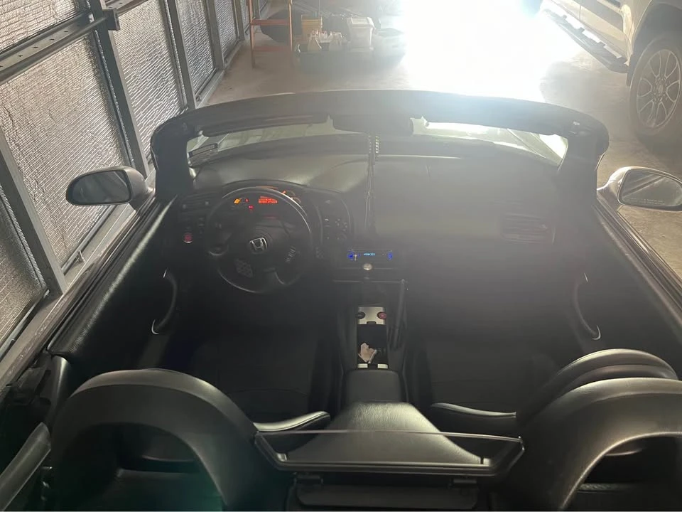 2005 Honda AP2 S2000 - Image 12 of 13