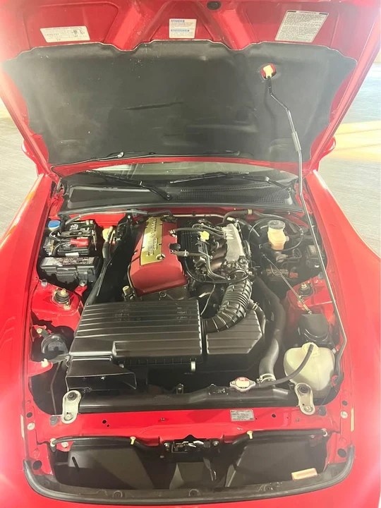 2005 Honda AP2 S2000 - Image 9 of 10