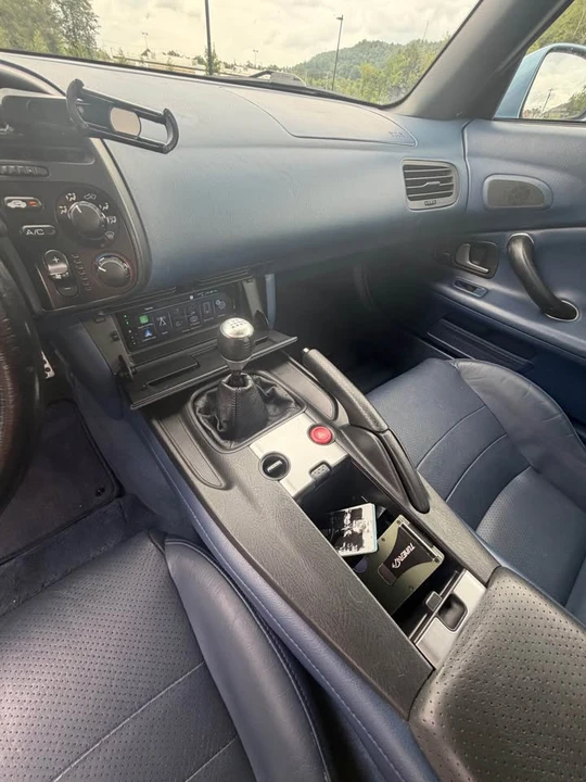2005 Honda AP2 S2000 - Image 11 of 20
