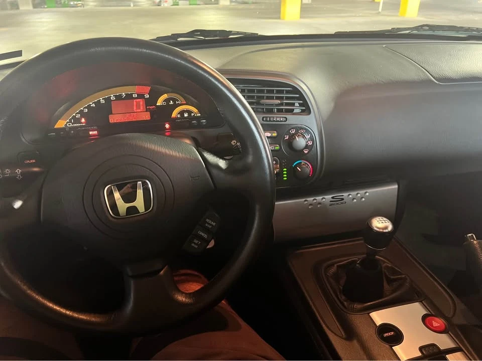 2005 Honda AP2 S2000 - Image 7 of 10