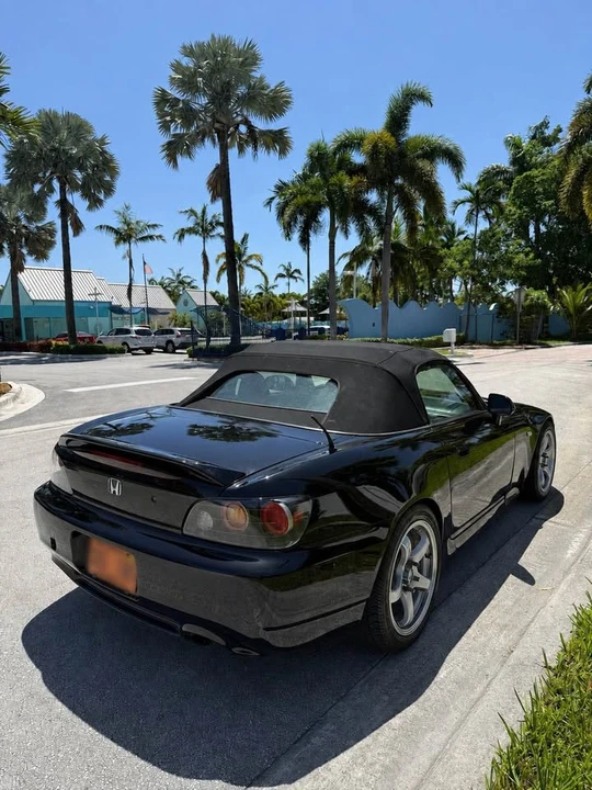 2005 Honda AP2 S2000 - Image 7 of 13