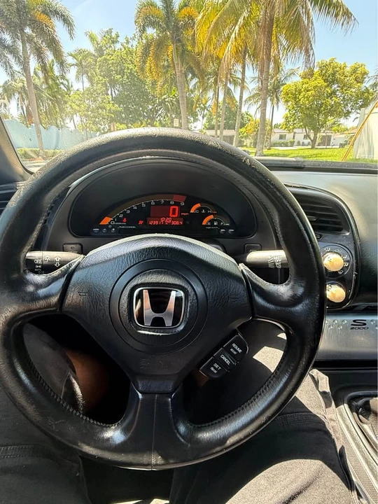 2005 Honda AP2 S2000 - Image 12 of 13