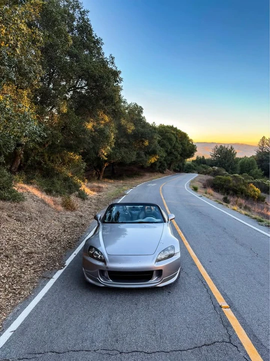 2005 Honda AP2 S2000 - Image 2 of 20