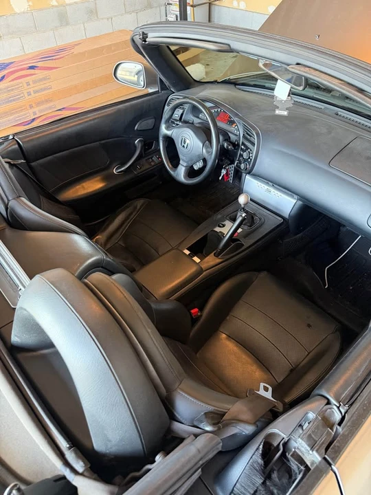 2005 Honda AP2 S2000 - Image 16 of 19
