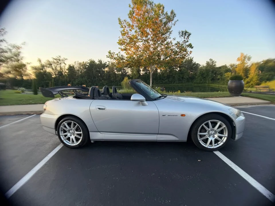 2005 Honda AP2 S2000 - Image 3 of 17