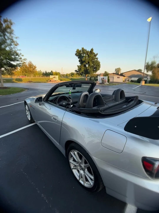 2005 Honda AP2 S2000 - Image 5 of 17