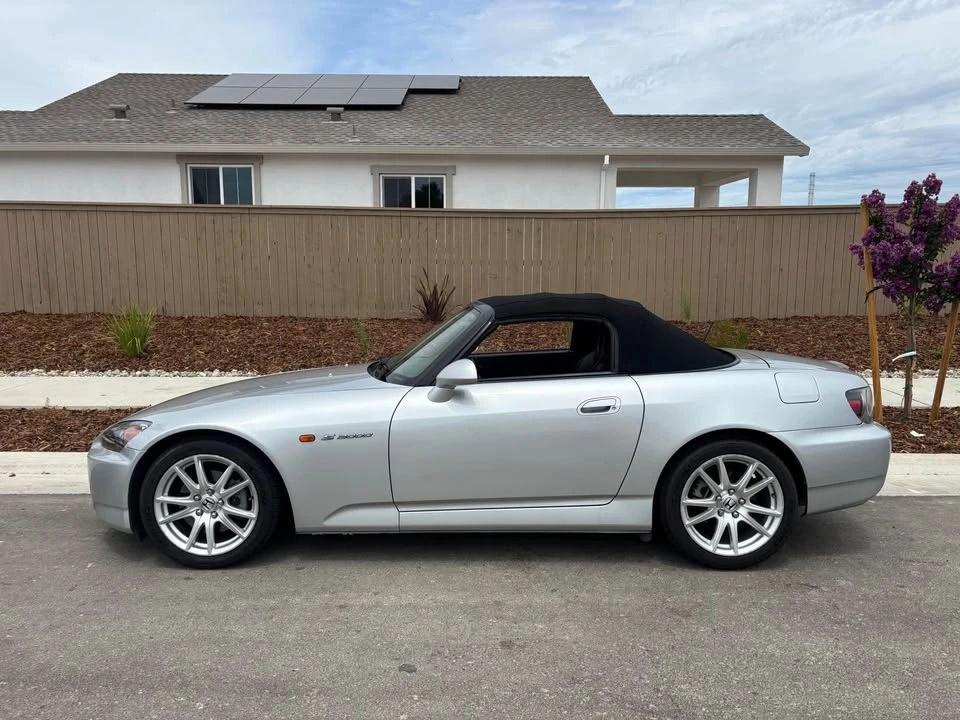 2005 Honda AP2 S2000 - Image 4 of 15