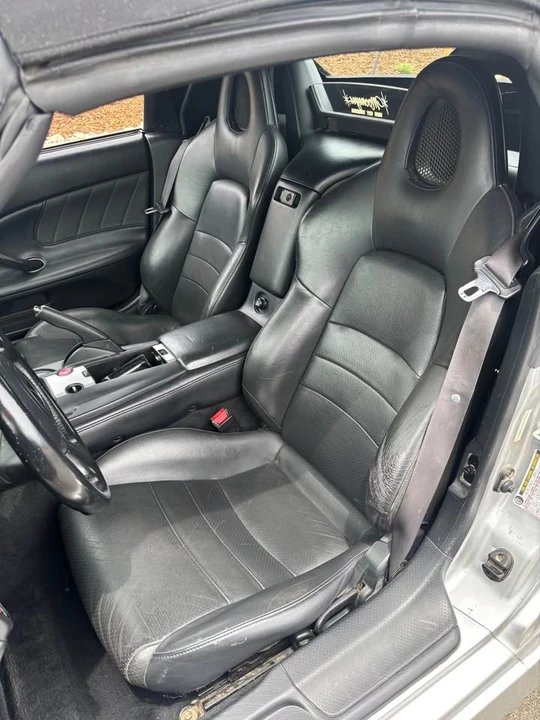 2005 Honda AP2 S2000 - Image 11 of 15