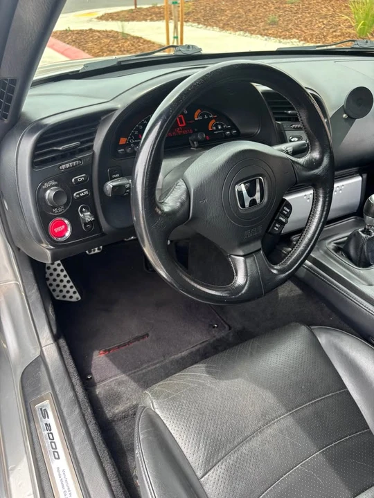 2005 Honda AP2 S2000 - Image 12 of 15