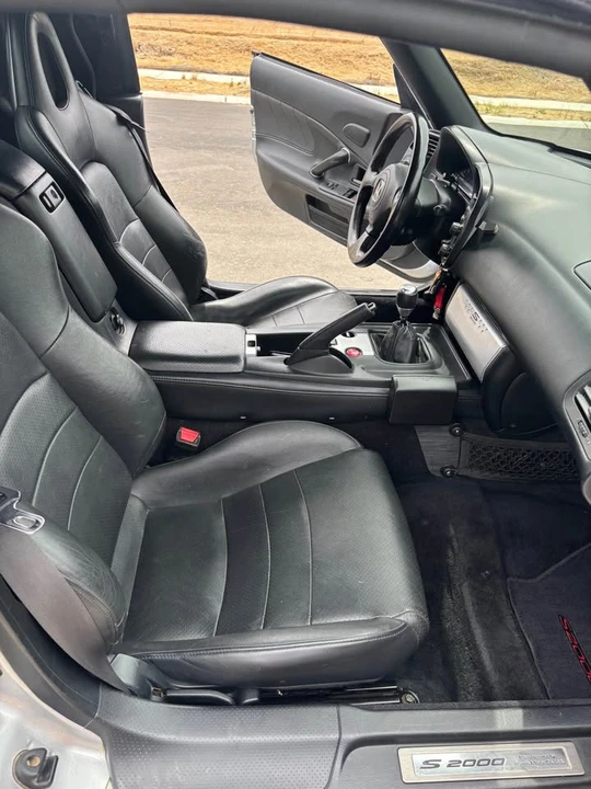 2005 Honda AP2 S2000 - Image 14 of 15