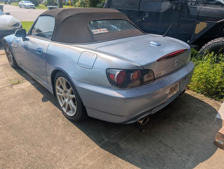 2005 Honda AP2 S2000 - Image 3 of 10