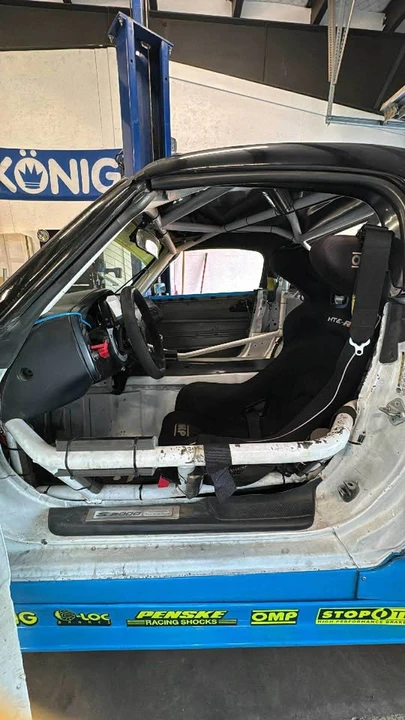 2005 Honda AP2 S2000 - Image 8 of 13