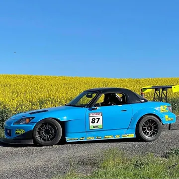 2005 Honda S2000 Convertible 2D