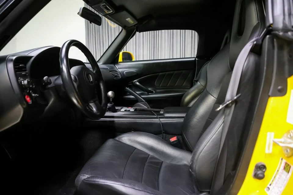 2005 Honda AP2 S2000 - Image 16 of 20