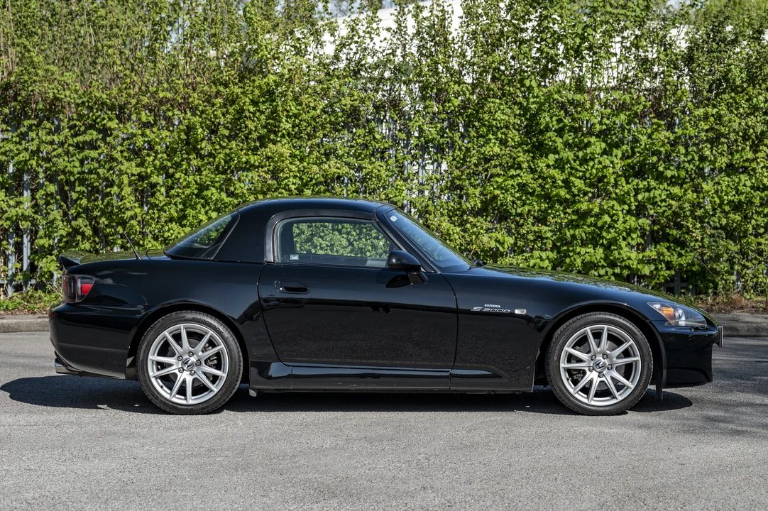 2005 Honda AP2 S2000 - Image 8 of 31