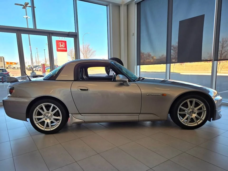 2005 Honda AP2 S2000 - Image 3 of 20