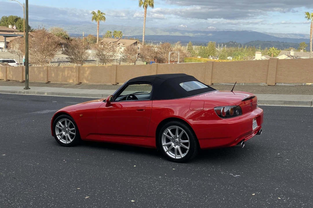 2005 Honda AP2 S2000 - Image 10 of 31