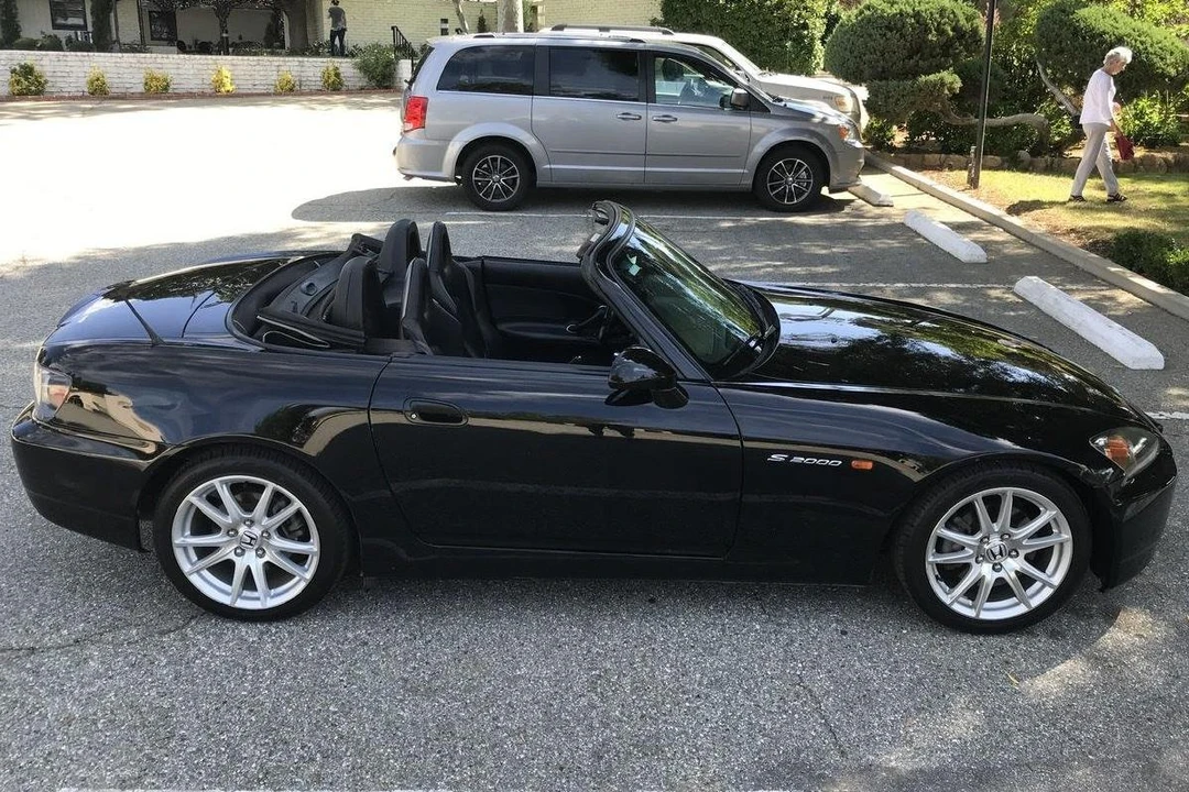 2005 Honda AP2 S2000 - Image 14 of 31