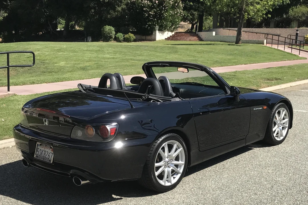 2005 Honda AP2 S2000 - Image 4 of 31