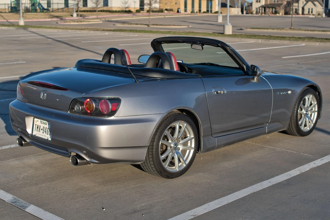 2005 Honda AP2 S2000 - Image 10 of 31