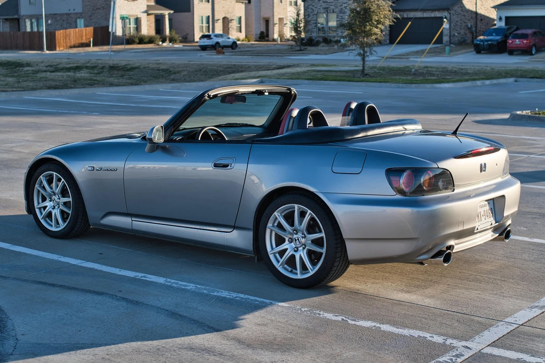2005 Honda AP2 S2000 - Image 8 of 31