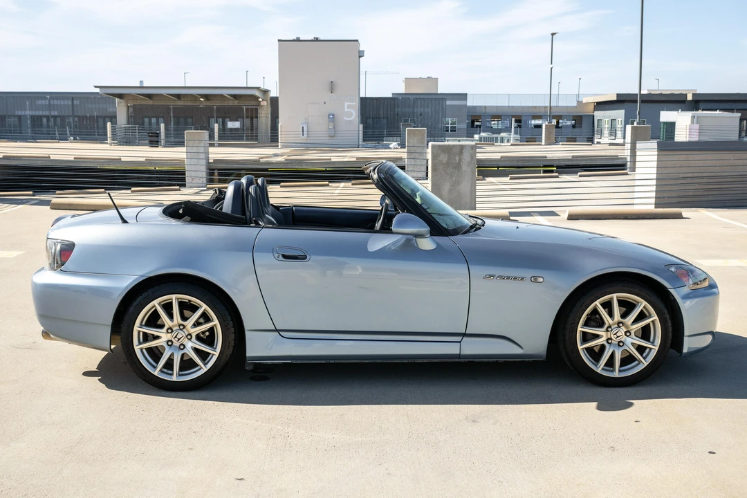 2005 Honda AP2 S2000 - Image 3 of 31