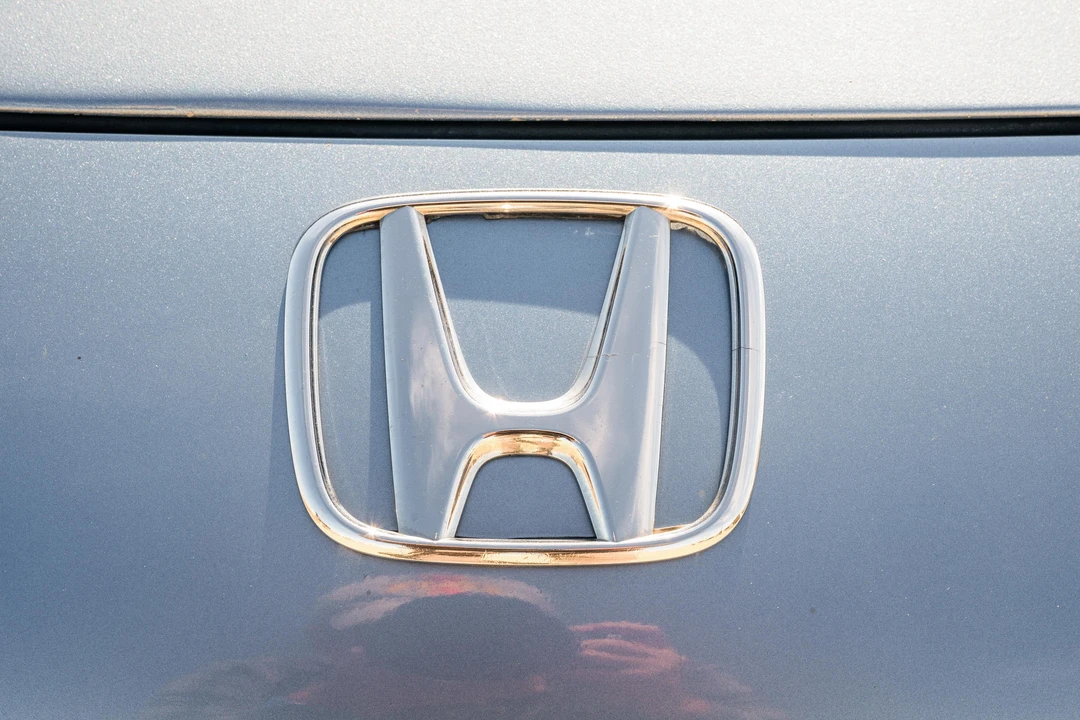 2005 Honda AP2 S2000 - Image 18 of 31