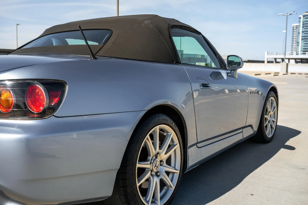 2005 Honda AP2 S2000 - Image 25 of 31