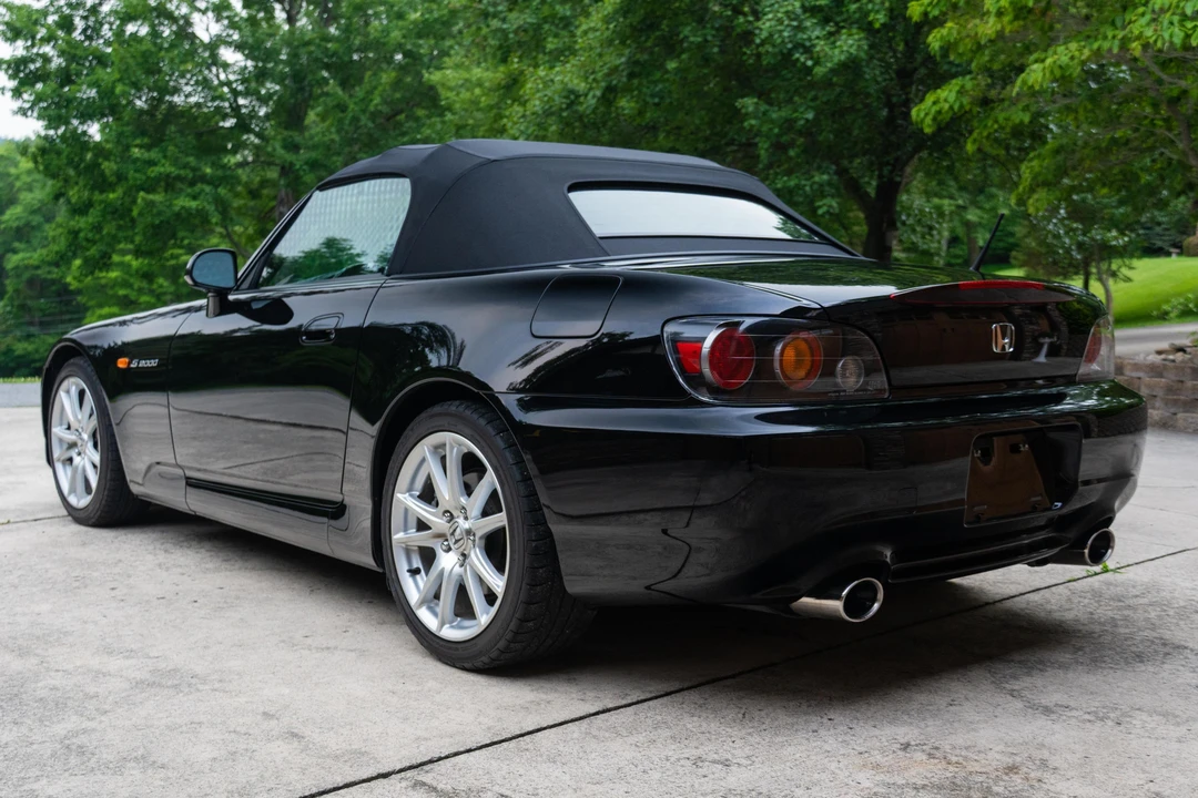 2005 Honda AP2 S2000 - Image 4 of 31