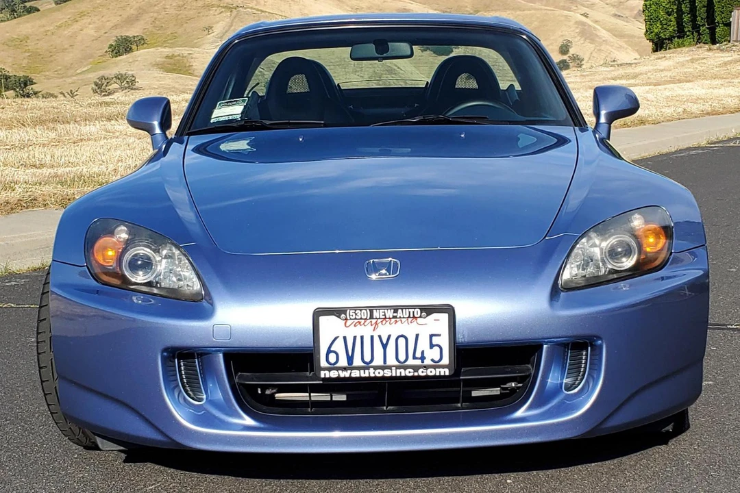 2005 Honda AP2 S2000 - Image 2 of 31