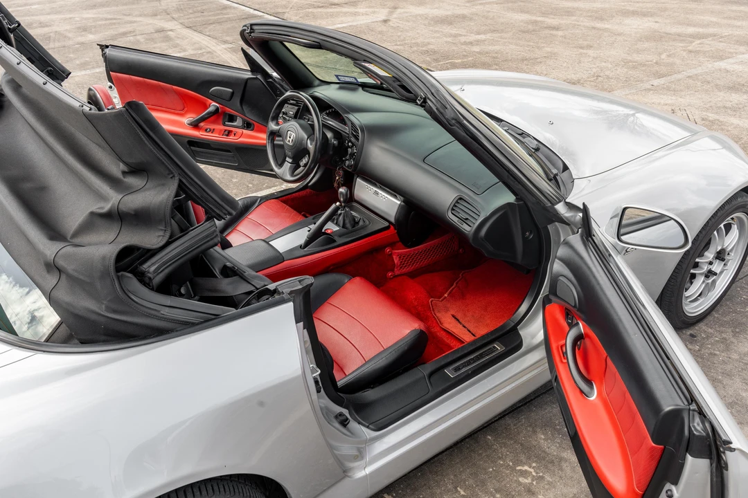 2005 Honda AP2 S2000 - Image 13 of 31