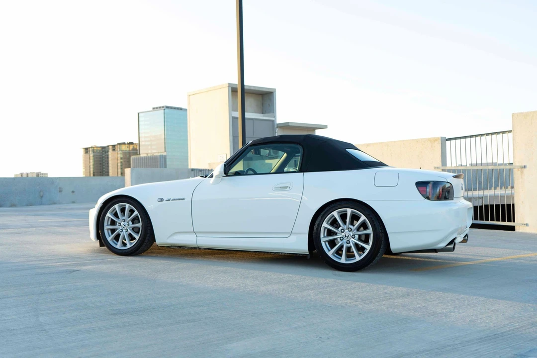 2005 Honda AP2 S2000 - Image 17 of 31