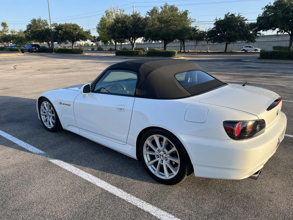 2005 Honda AP2 S2000 - Image 15 of 31