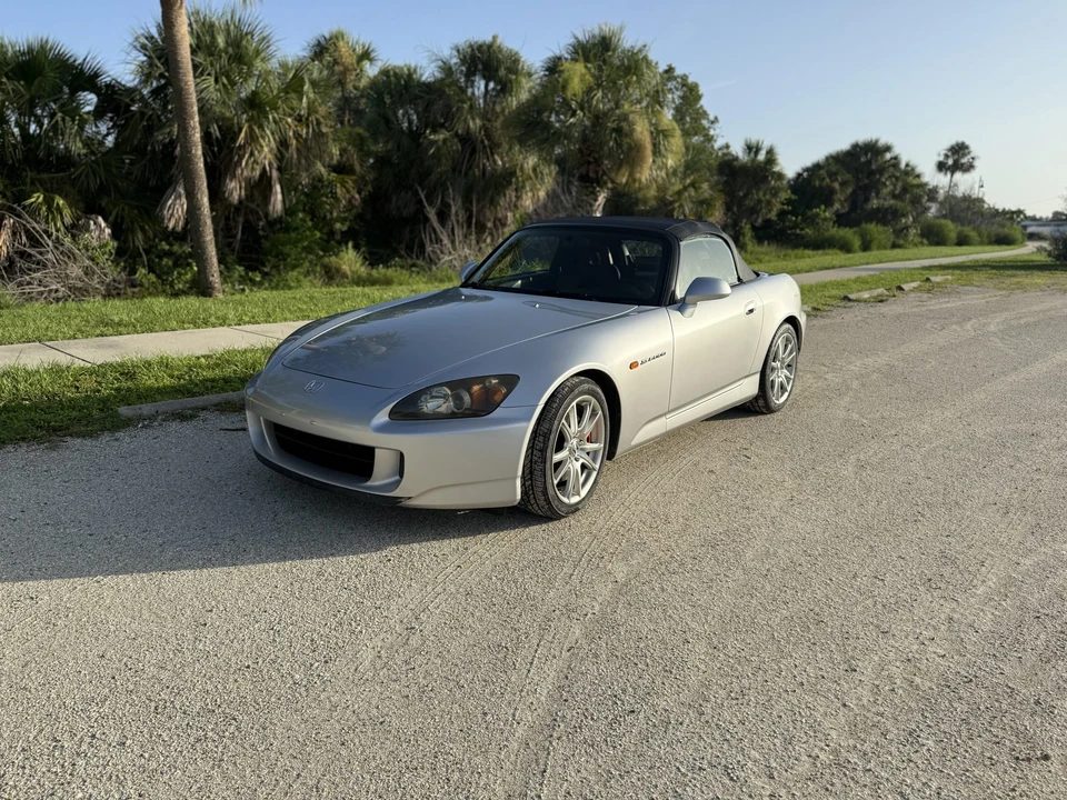 2005 Honda AP2 S2000 - Image 15 of 31
